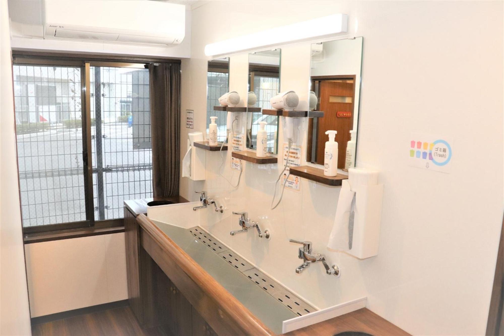 Jam Hostel Hakata Station Front Semi-Private Room With Shared Bathroom - Vacation Stay 61445 Fukuoka  Eksteriør billede